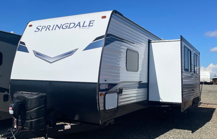 With the slide out, solar above the trailer.