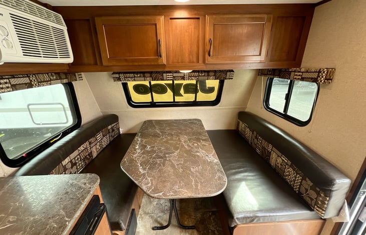 Dinning table folds down to XL Double bed