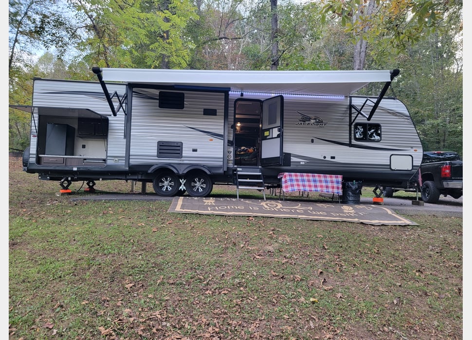 Travel Trailer rentals in Lucasville