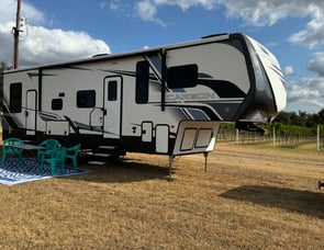Keystone RV Carbon 338