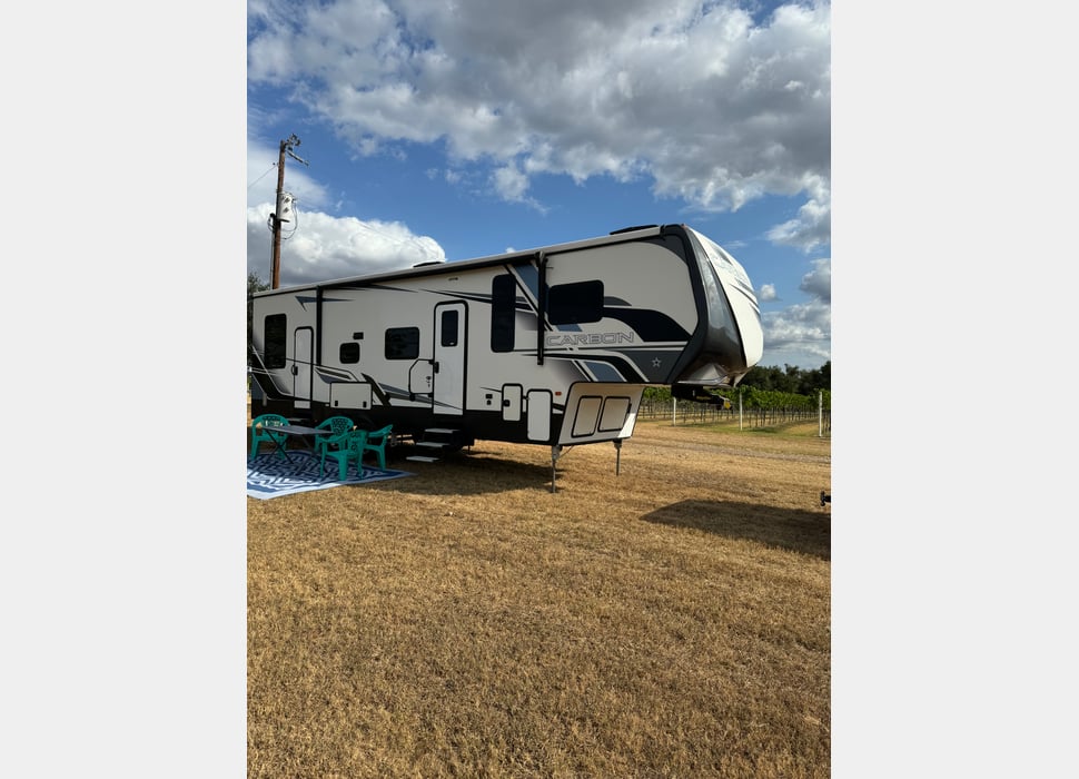 Fifth Wheel rentals in New Braunfels