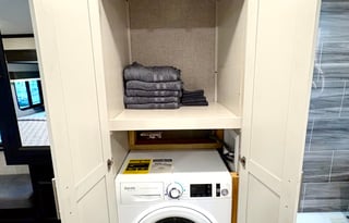 Summit - 2022 Jayco North Point