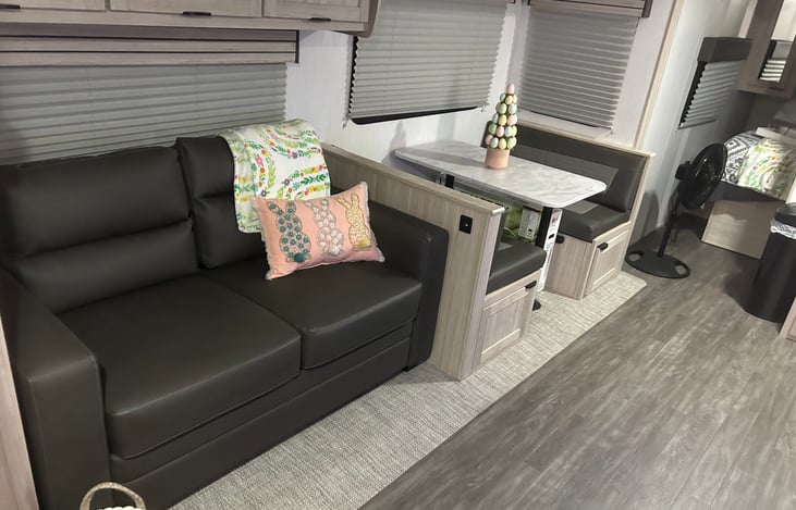 Dinning area/ couch that makes  into a bed