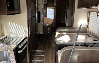 2019 Thor Motor Coach Freedom Elite 28FE