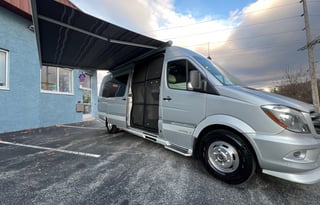 Airstream Interstate Lounge EXT
