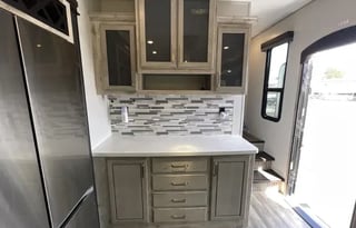 2023 Keystone RV Avalanche 390DS (A4)