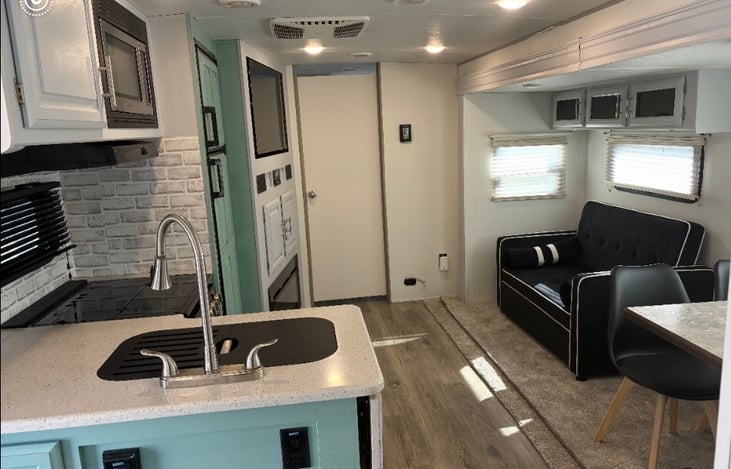 Living/Kitchen
