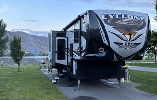 Lots of room for kids & fun!