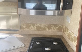 2010 Four Winds RV Four Winds 31K