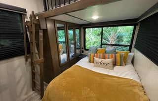 AMAZING RV2 - Must See 2BR! (Delivery Available)