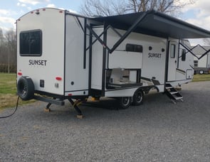 CrossRoads RV Sunset 285ck