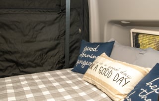 2023 Winnebago Revel 4x4 Diesel OFF RD7