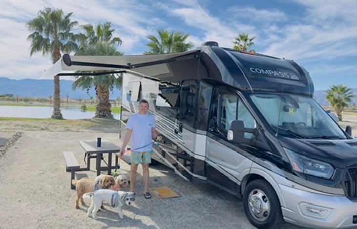 RV Photo