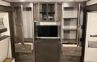 Amazing Adventures-Book Today Pet & Kiddo Friendly