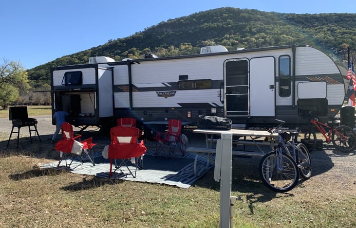 outdoor rug, 2 chairs and folding table included