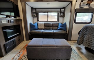 2020 Coleman Light **Fully Stocked**