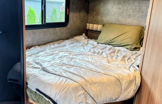 Itasca Viva 23L — European Chic on Wheels