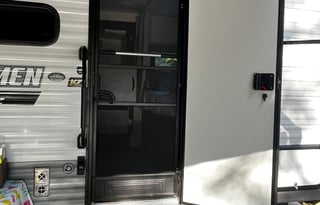 Outdoor kitchen and Bunkhouse - Delivery ONLY