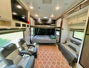 Forest River RV XLR Nitro 28DK5