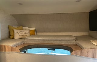 M.J., 2021 Jayco Redhawk SE 22C