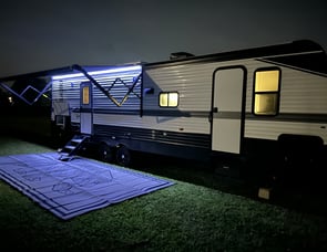 Keystone RV Hideout 29DFS