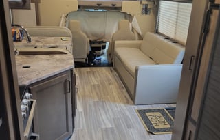 2021 Thor Motor Coach Four Winds 31EV