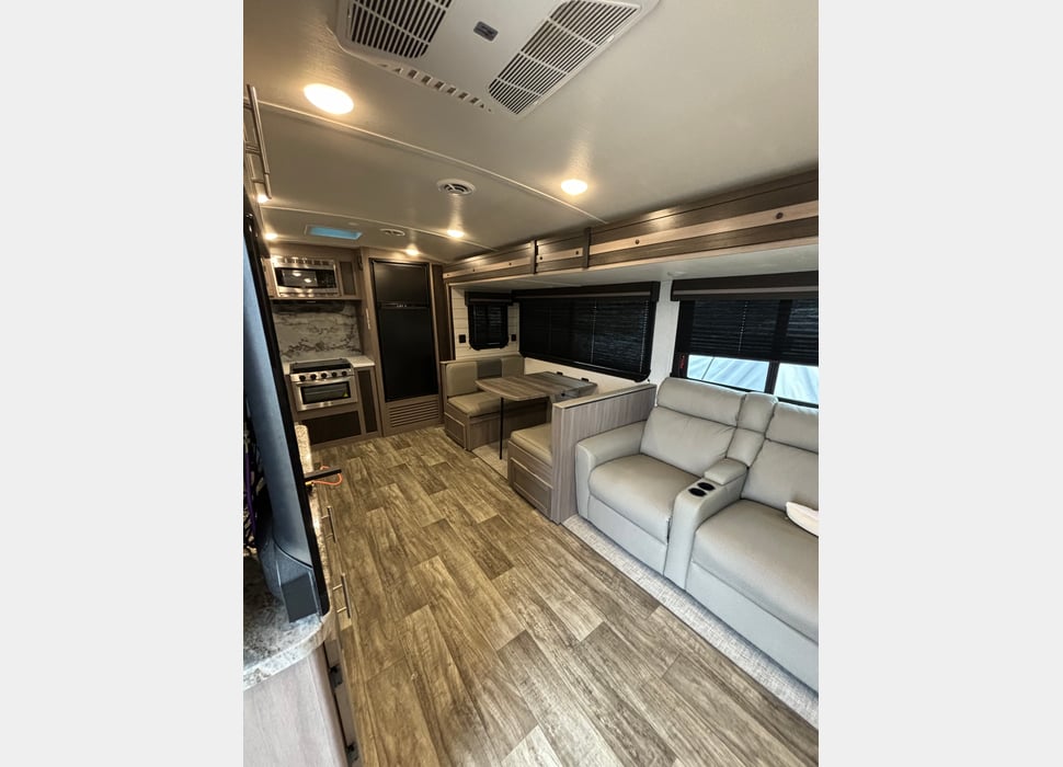 Travel Trailer rentals in Loxley
