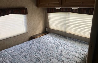 Alaskan Prospector 31J Winnebago.