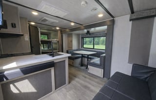 Weekend Getaway 2023 Forest River Wildwood 20BHHL