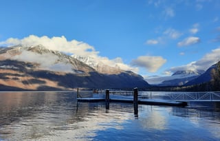 4WD All-Season "Jane" UNLIMITED MILES + Starlink