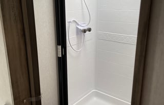 2021 ForestRiver RV Cherokee Arctic Wolf Suite3770