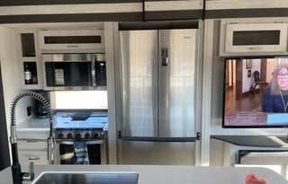 2022 Keystone RV Sprinter 3570FWLFT