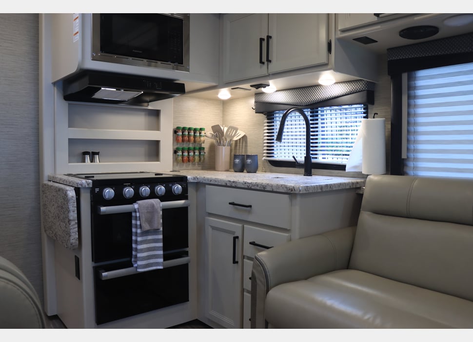 Class C Motor Home rentals in Little Elm