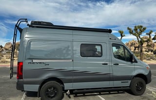 2023 Winnebago Revel / Mercedes Sprinter 4x4 Van