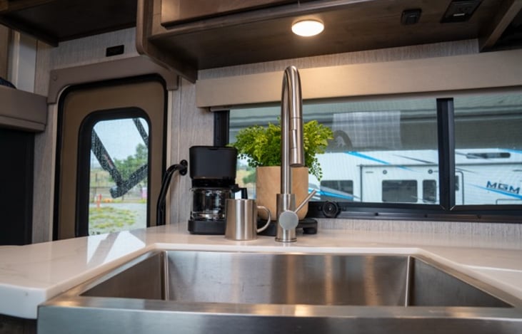 large single basin sink makes dishes a breeze