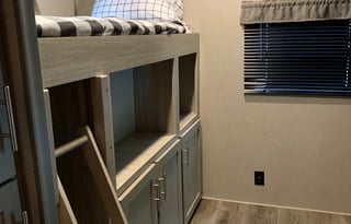 "Adventure Awaits: Cozy & Fun RV Rental!"