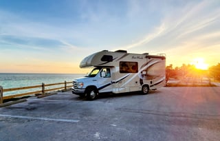 Thor Motor Coach Four Winds 24 Ft.- EARLY PICK UP