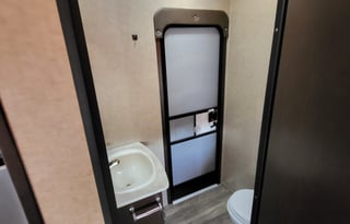 2018 Forest River RV Cherokee Arctic Wolf 315TBH8