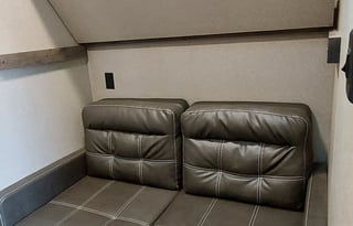 2019 Keystone RV Sprinter Campfire Edition 31FWMB