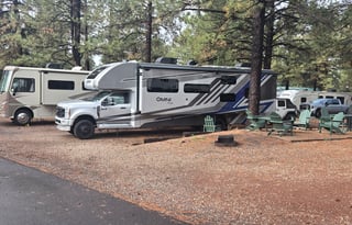 The Phoenix, 2026 Thor Motor Coach Omni TRAIL R36