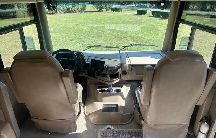 Here's the cockpit. All controls are at your fingertips.....