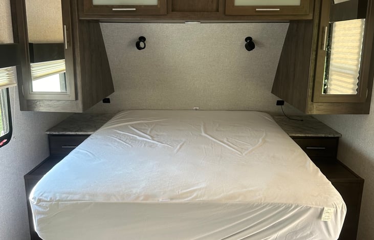 Queen size bed. (Bring your personal bedding)