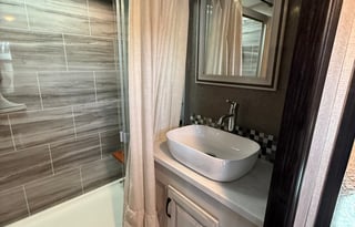 2022 Jayco North Point 310RLTS