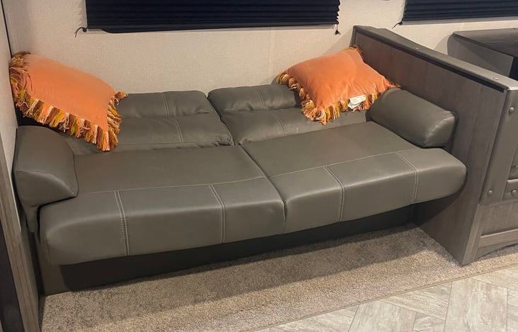 As you can clearly see, there's a little bit of a bow in the middle of this futon, but it is still comfy and not usually an issue for anyone.