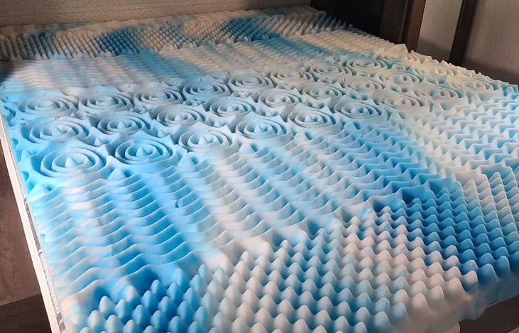 We provide a 3 inch COOLING memory foam mattress topper, for a DREAMY nights sleep.