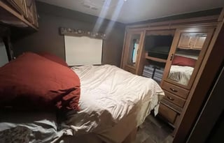 2015 Thor Chateau 31E class c motorhome