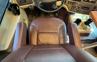 2015 Tiffin Motorhomes Allegro 31 SA