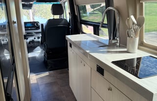 Luxury, Beginner Friendly Camper Van with Solar