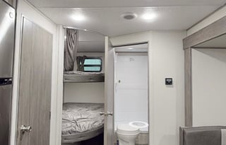 NEW CAMPER, CLEAN & FULLY STOCKED!! HAPPY CAMPING!