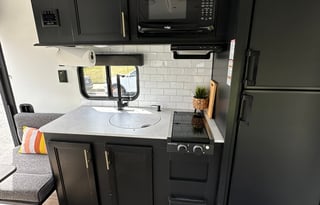 Wolfie: 2021 18ft Wolf Pup toy hauler